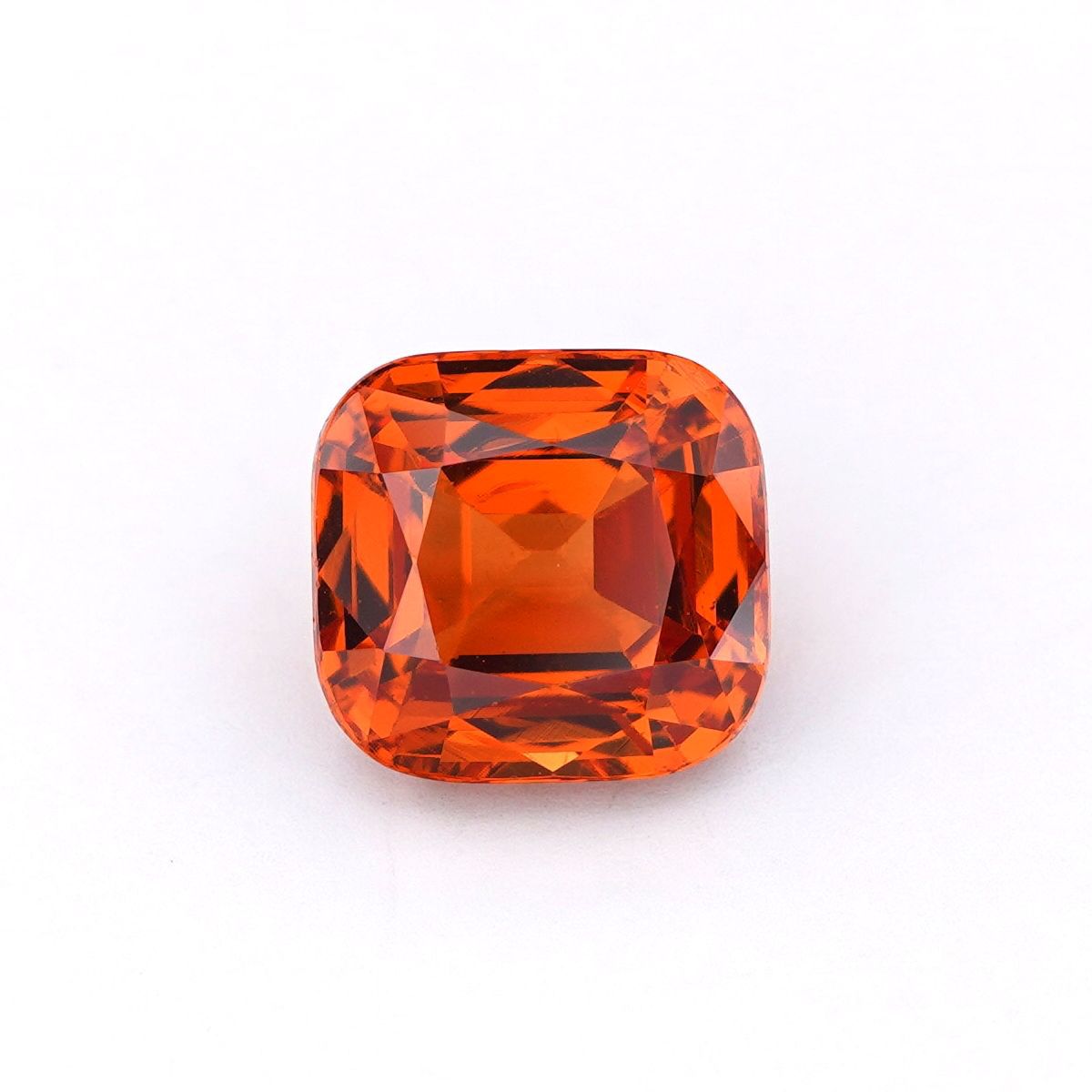 Mandarin Garnet (Spessartite)